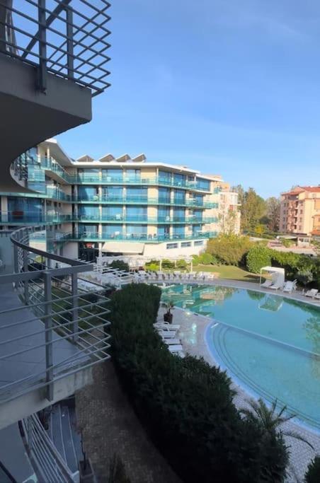 Large Apartment In Sunny Beach Exterior photo
